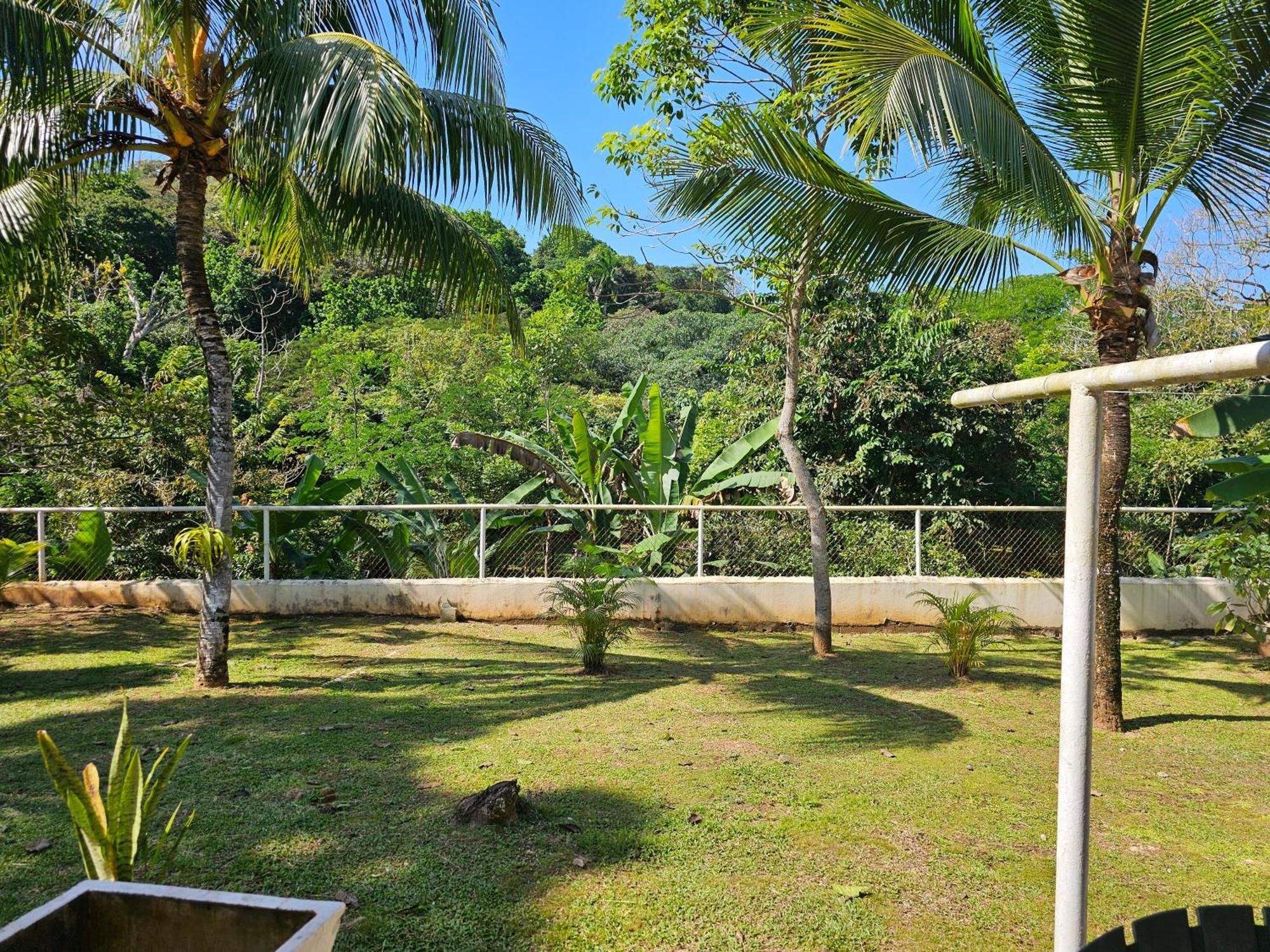 Oasis With Pool Near Panama Canal Exterior photo